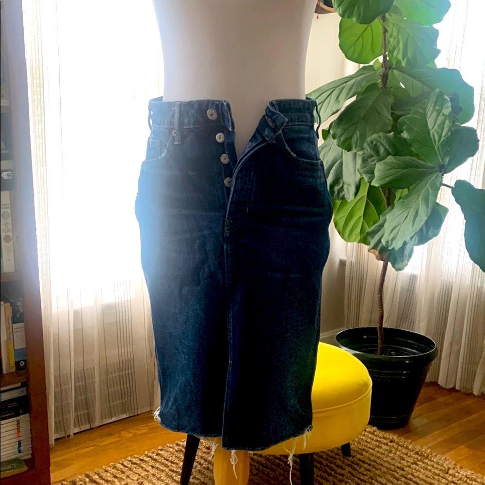 Old Navy Dark Denim Pencil Skirt